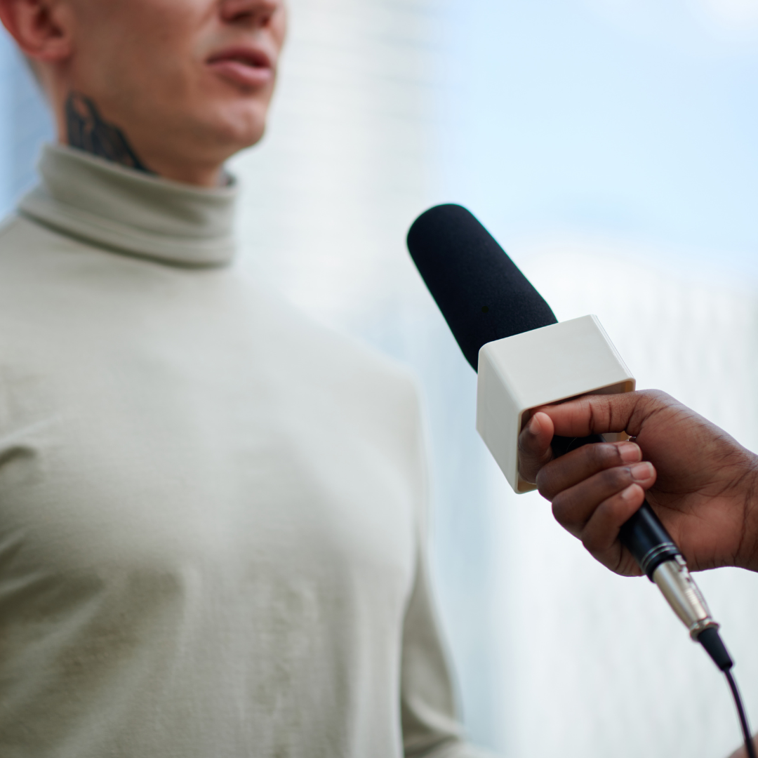 Leia mais sobre o artigo Gestos e postura: O que seu corpo comunica durante uma entrevista