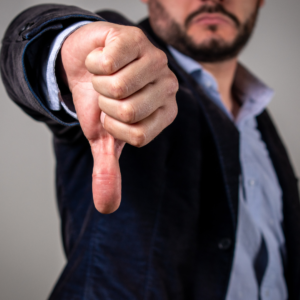 Leia mais sobre o artigo Pessimismo sabota sua fala? Descubra por quê